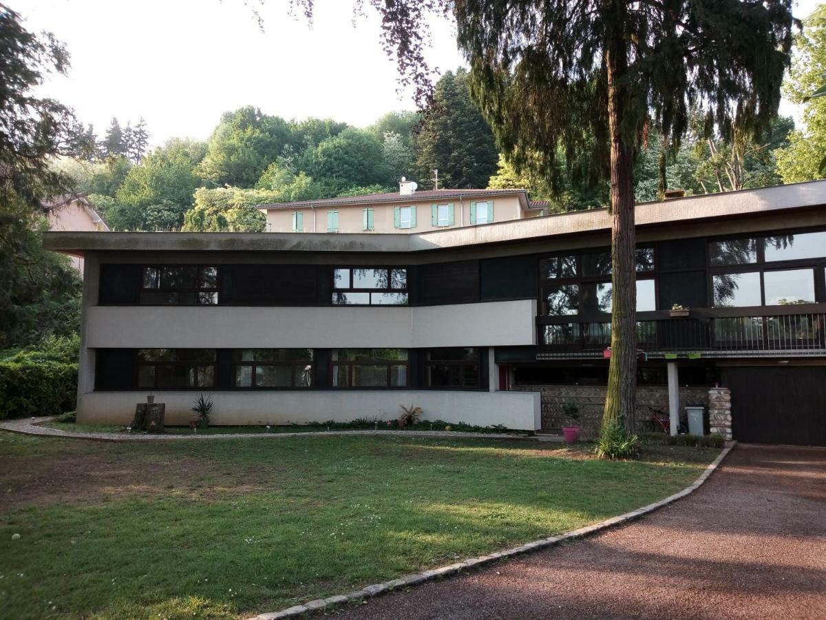 Maison D'Architecte Au Bord De L'Eau Appartement Pont-dʼAin Buitenkant foto